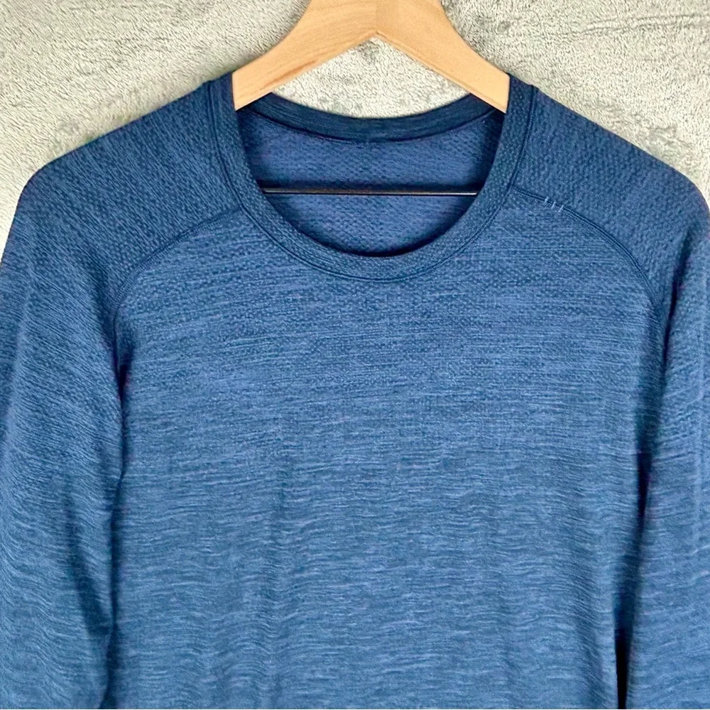 Lululemon Shirt Mens‎ XL Metal Vent Tech Long Sleeve Mineral Blue True Navy